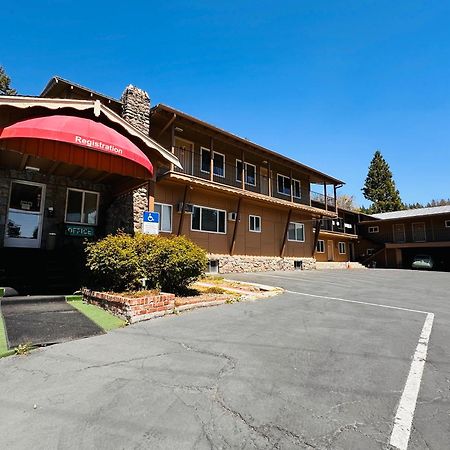 The Cottage Inn At Mount Shasta Exteriör bild
